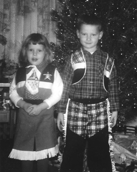 1962 Christmas 1962 Can you tell that our Mom liked to watch the westerns.jpg